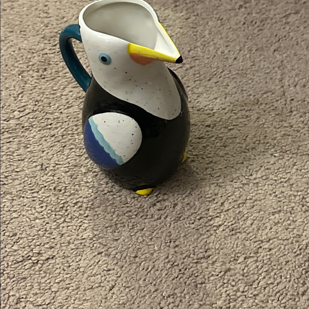 NWT Ceramic Toucan Watering Vase with Handle Cute & Colorful